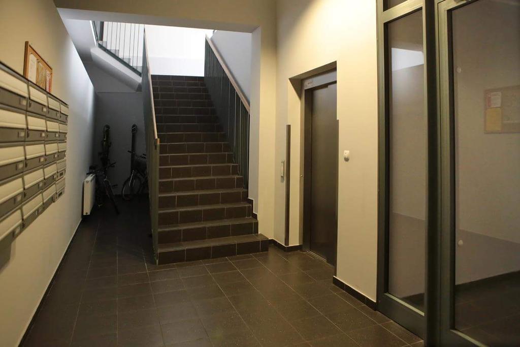 Leilighet Ettroms-leilighet På 35 Kvm, Med 1 Bad I Sentrum Poznań