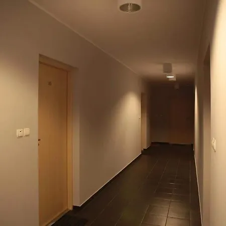 Ettroms-Leilighet på 35 kvm, med 1 bad i Poznan sentrum Eksteriør bilde
